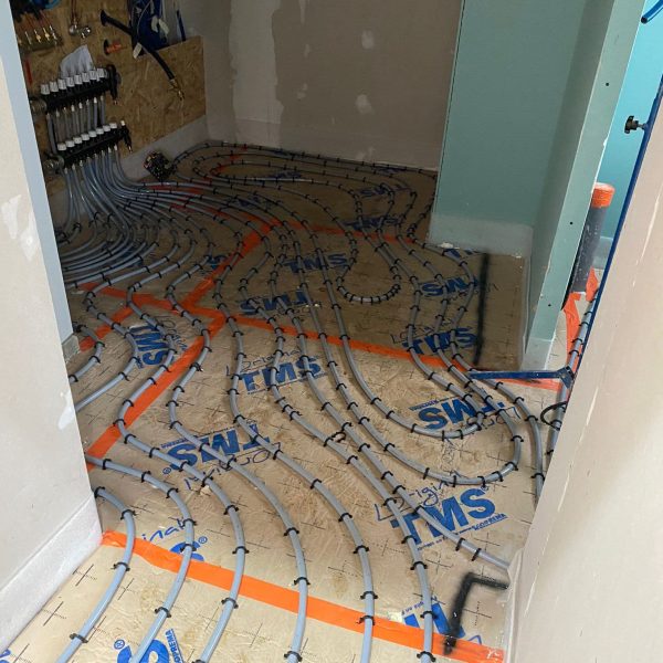 Installateur Pompe à Chaleur Air-Eau Plancher chauffant