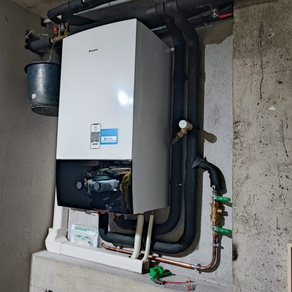 Pompe à chaleur air-eau installée par Thermo Concept dans la Loire (42)