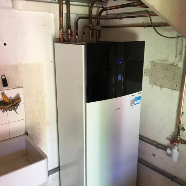 Pompe à chaleur air-eau installée par Thermo Concept dans la Loire (42)